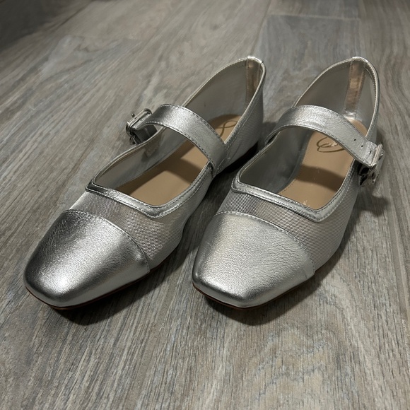 Sam Edelman Shoes - LIKE NEW! Women's Sam Edelman Silver/Mesh Ballet Flat Mary Jane- 8 1/2